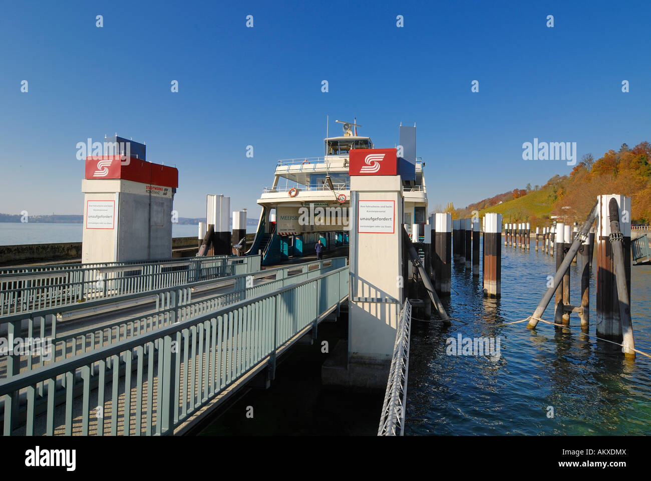 Meersburg - ponte mobile per la nave traghetto - Baden Wuerttemberg, Germania Europa. Foto Stock