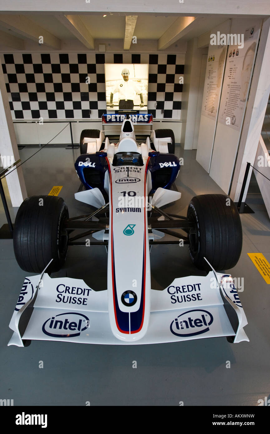 Gara di Formula Uno auto nel Verkehrshaus der Schweiz, Lucerna, Canton Lucerna, Svizzera Foto Stock