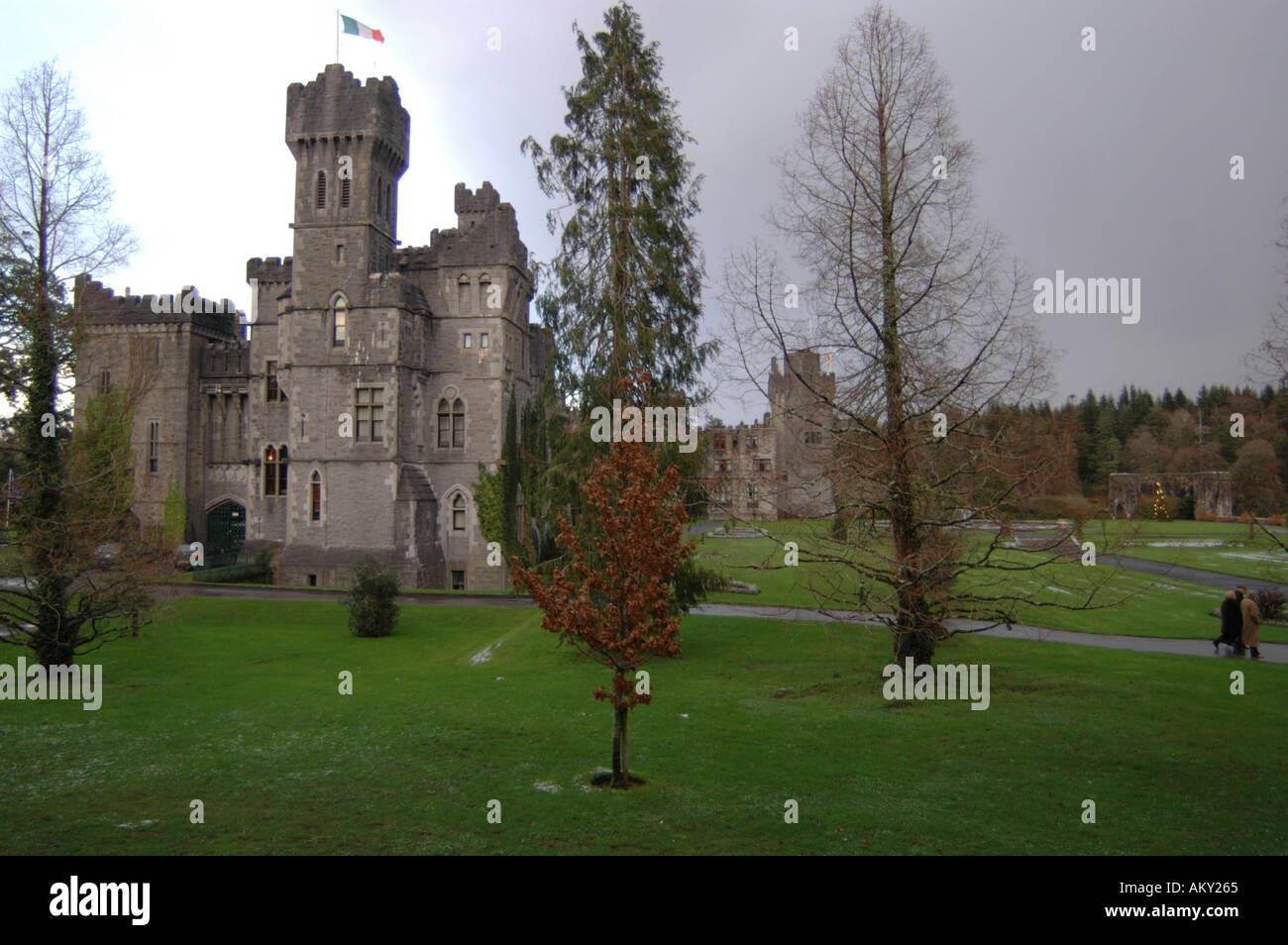 Ashford Castle in Cong Co Mayo in luce invernale Foto Stock