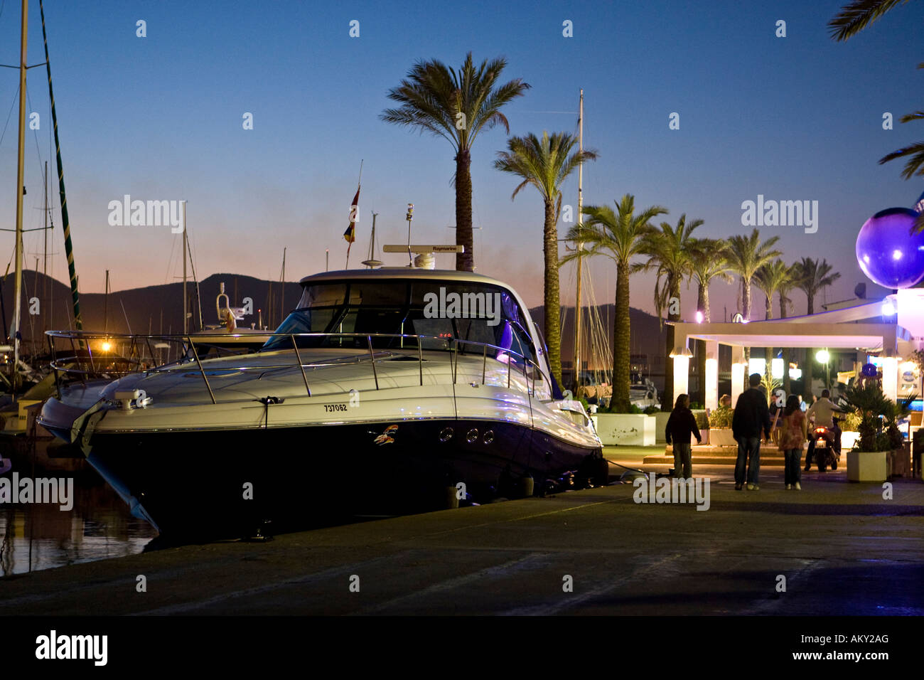 Yacht in marina di Eivissa, Ibiza, Baleares, Spagna Foto Stock