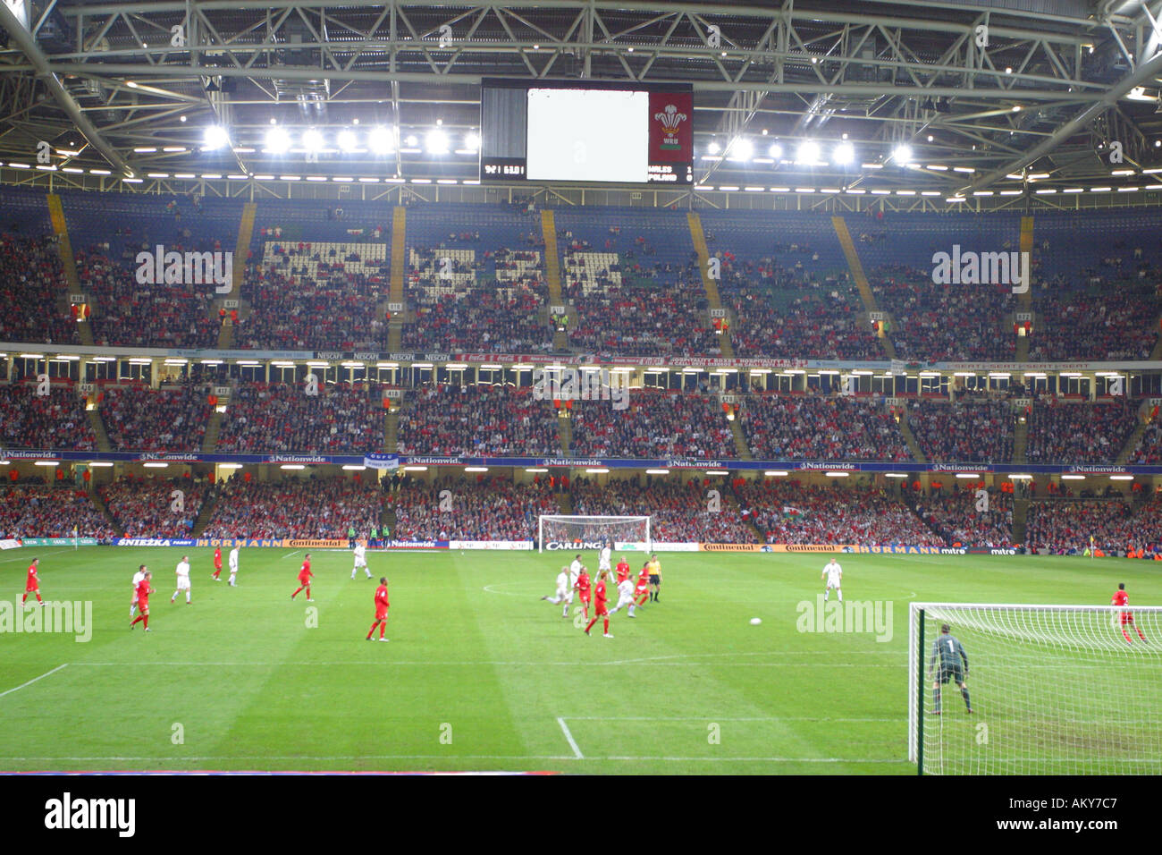 Cardiff Millennium Stadium partita di calcio internazionale world cup qualifier Galles v Polonia Foto Stock