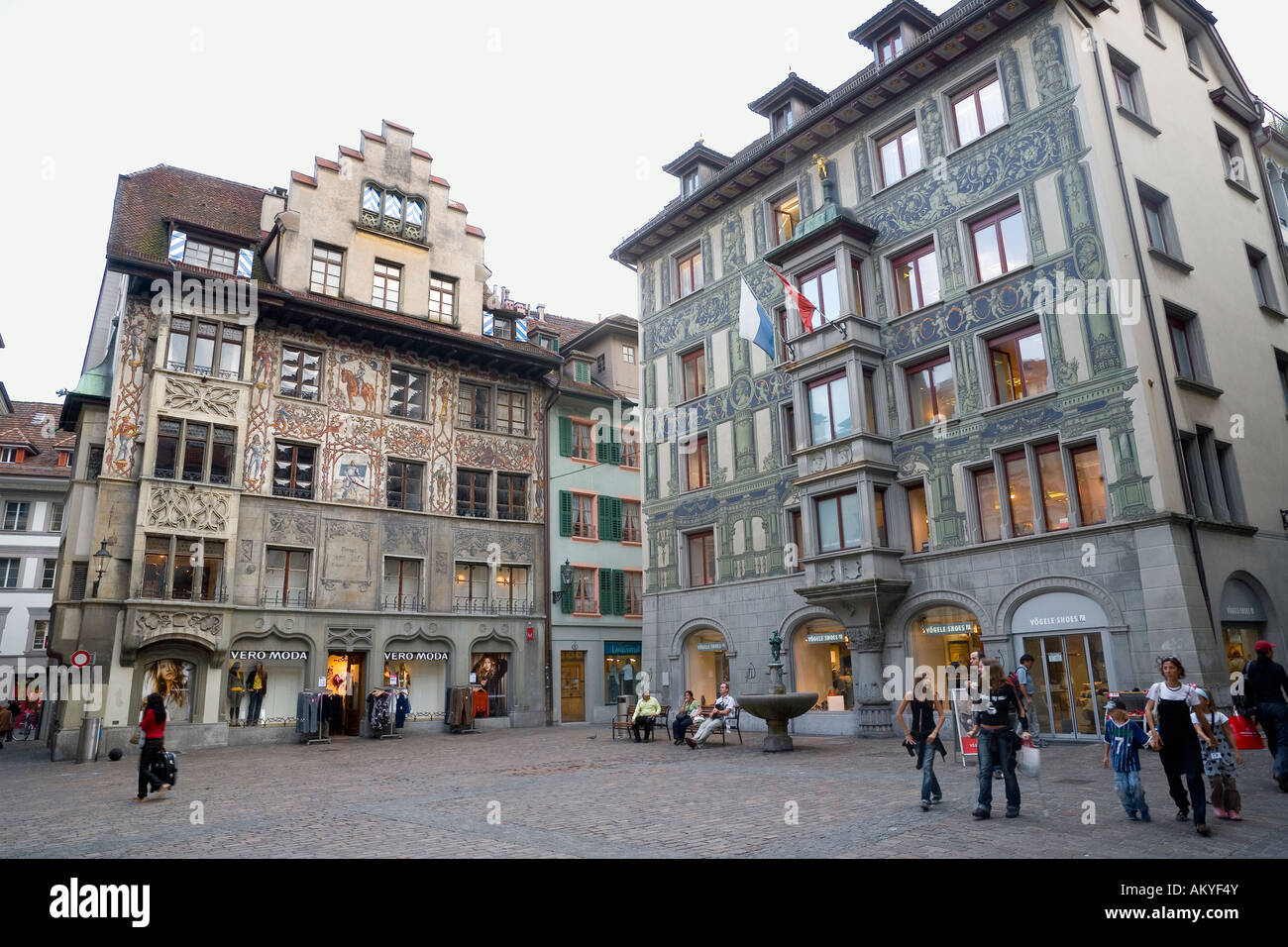 Hirschenplatz, città vecchia, Lucerna, Svizzera, Europa Foto Stock