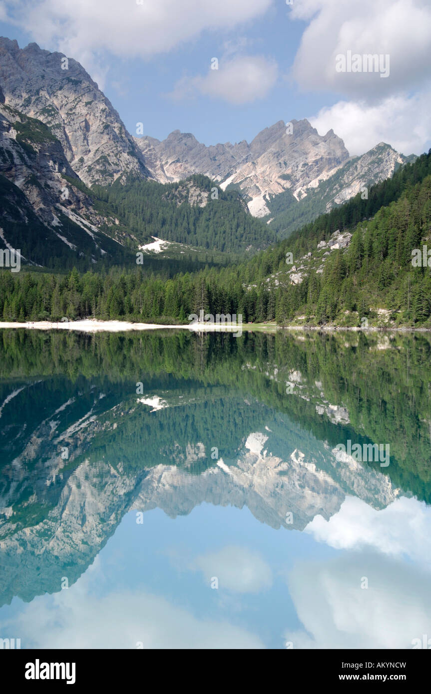 Lago di Braies, il Lago di Braies, Val Pusteria, Alto Adige, Italia Foto Stock