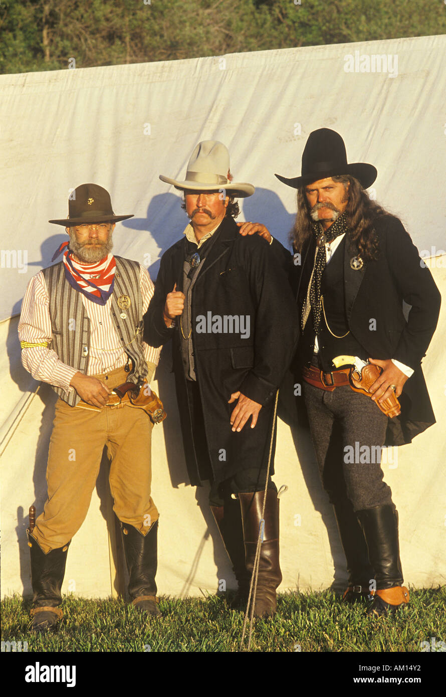 Storia viva i partecipanti durante il vecchio West caso CA Foto Stock