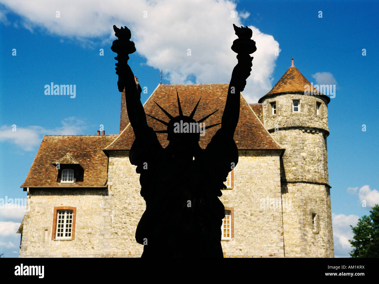 La scultura "La Victoire de la Liberté' di Salvador Dali, in Normandia, Francia, Europa Foto Stock