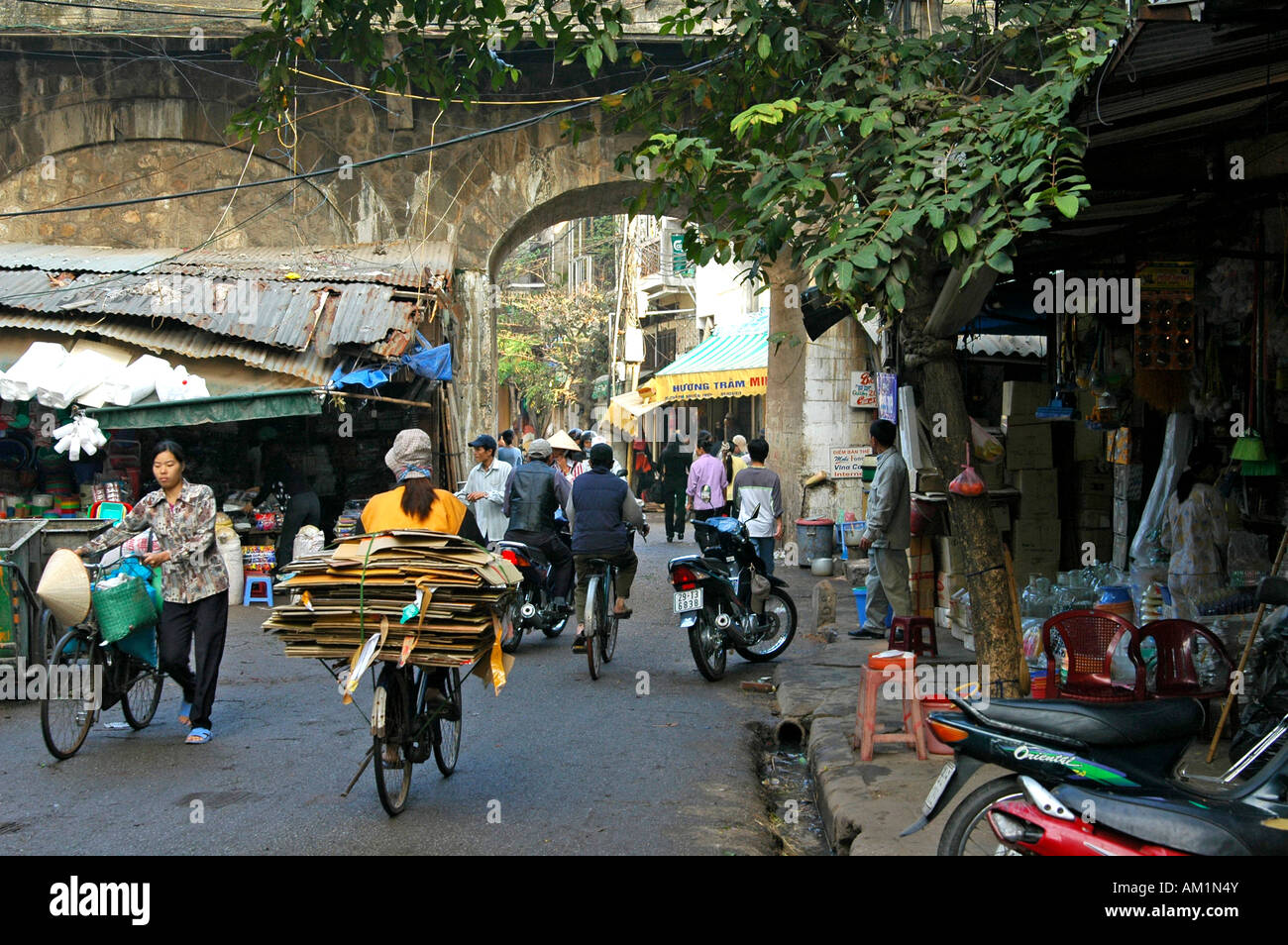 Nella città vecchia di Hanoi, Vietnam Foto Stock