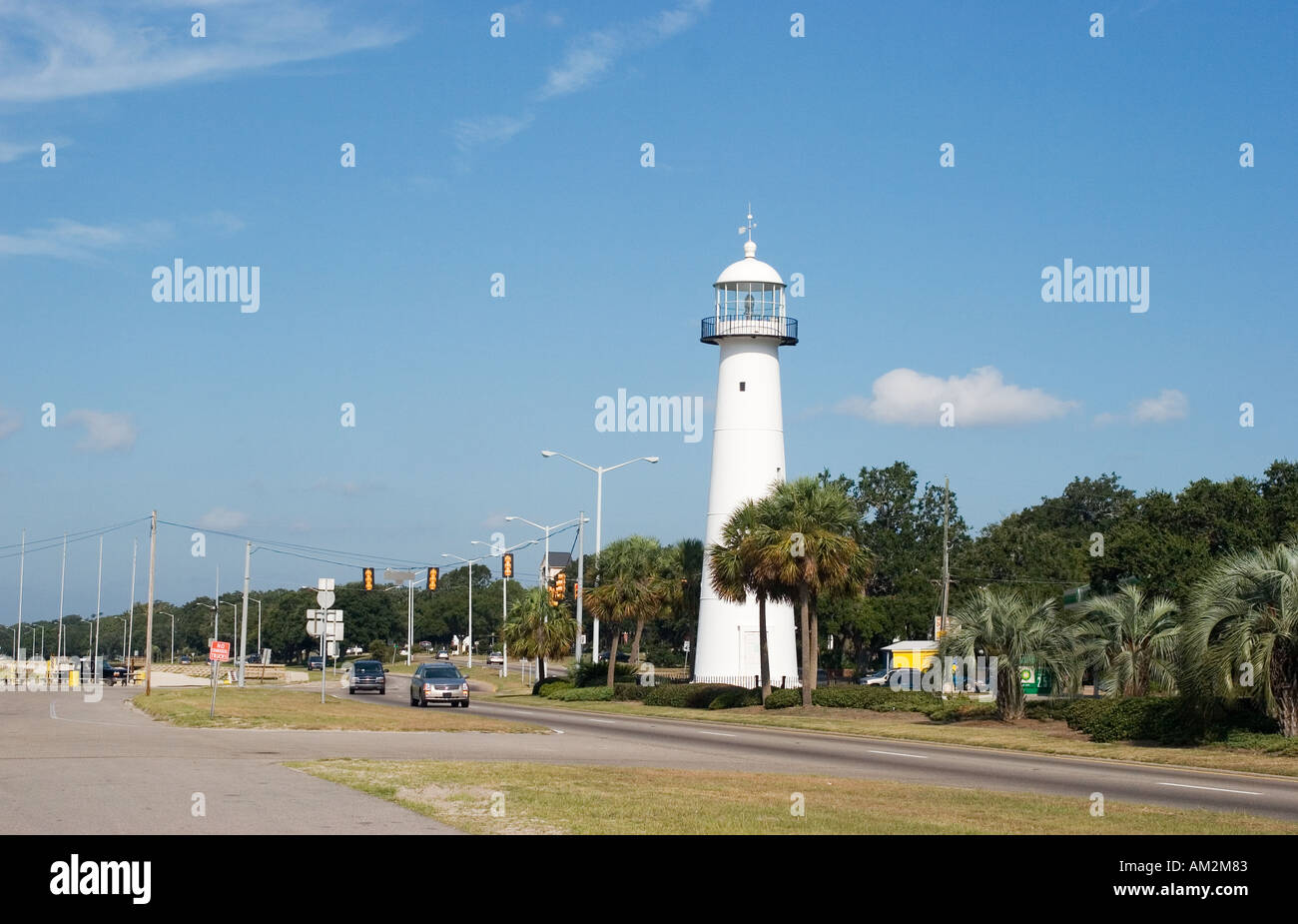 Biloxi Lighthouse sull'Autostrada 90 lungo la costa del Golfo del Messico a Biloxi Mississippi USA Foto Stock