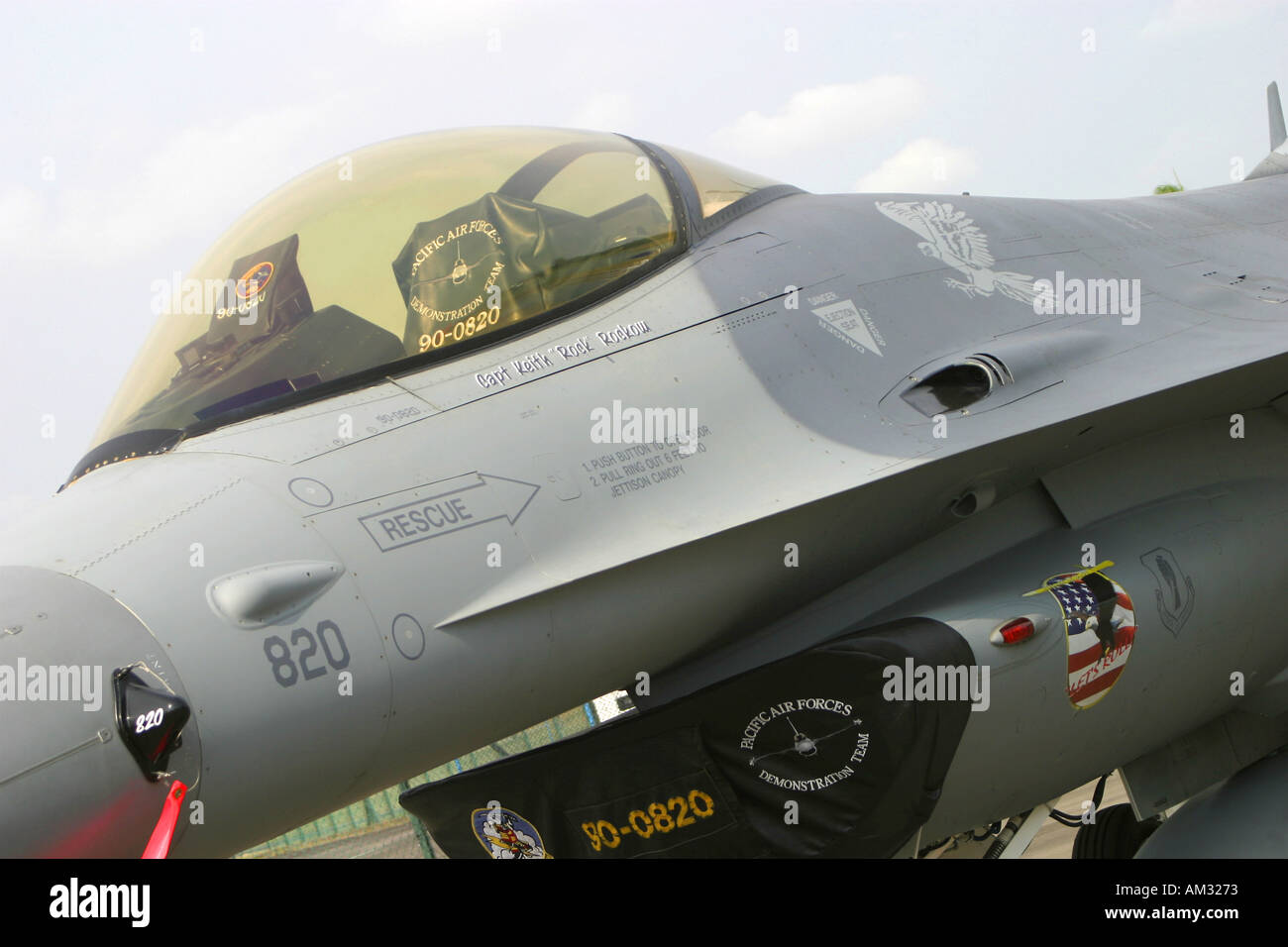 Il Cockpit di Lockheed Martin F 16 Fighting Falcon Foto Stock
