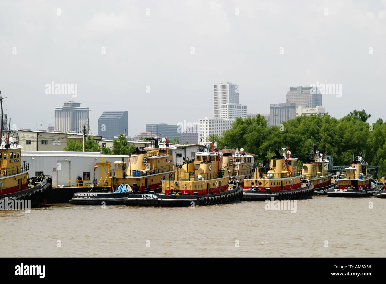 Rimorchiatori sul fiume Mississippi Louisiana Foto Stock