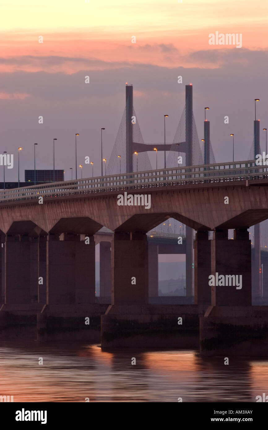 Secondo Severn Bridge al tramonto Foto Stock