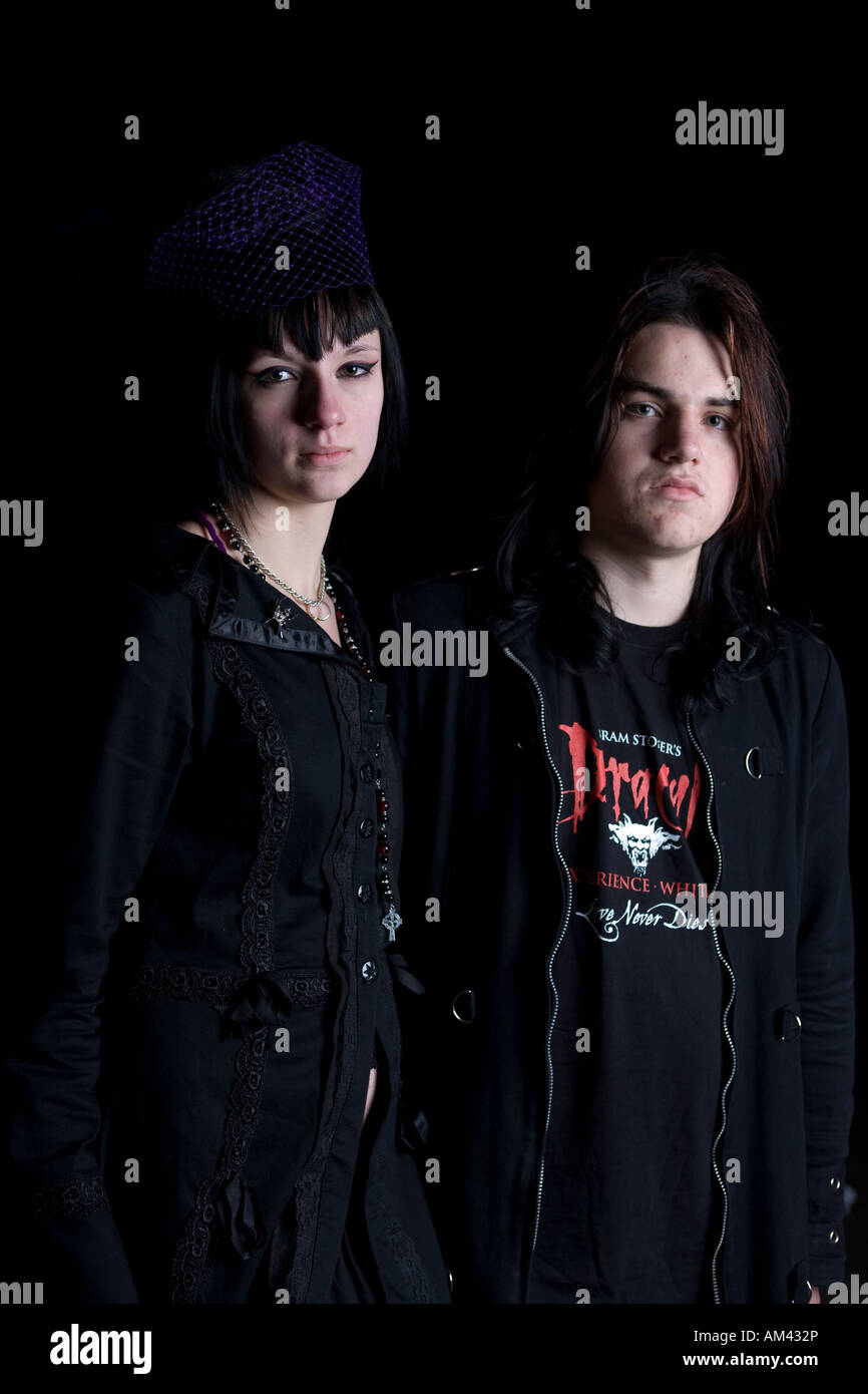 Giovane coppia punk Foto Stock