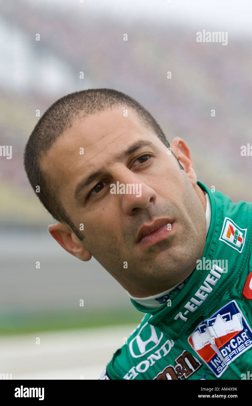 Tony Kanaan presso la Firestone Indy 400 a Michigan International Speedway 2007 Foto Stock