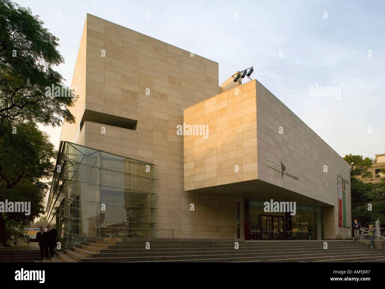 Museum of Modern Latin American Arts, vista esterna. MALBA Museo de Arte Contemporaneo latino-americano di Buenos Aires Argentina Foto Stock