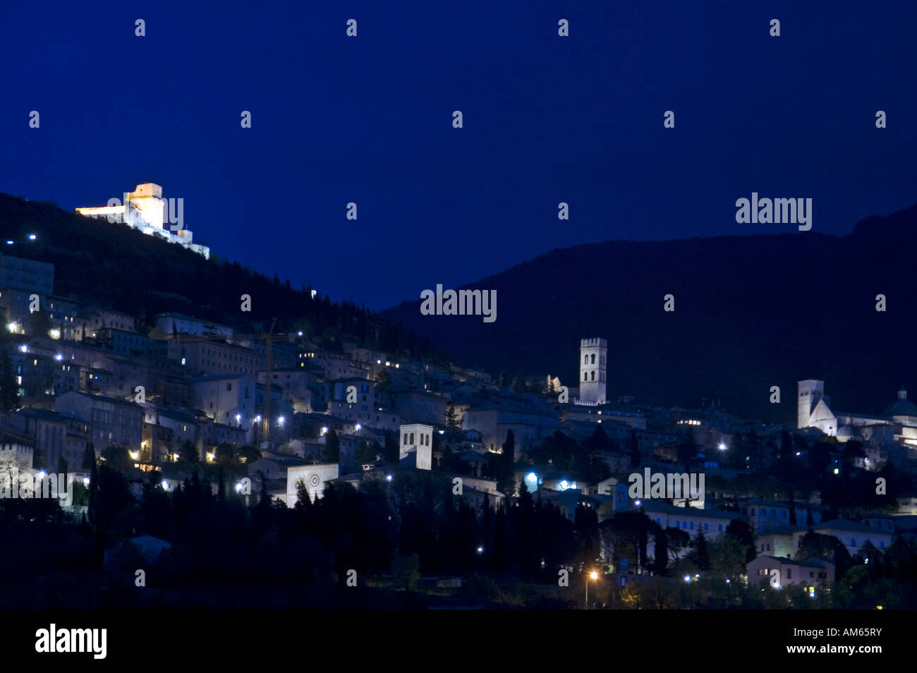 Monastero vicino Assisi, mondo culturel patrimonio dell'UNESCO, Assisi, Umbria, Italia Foto Stock