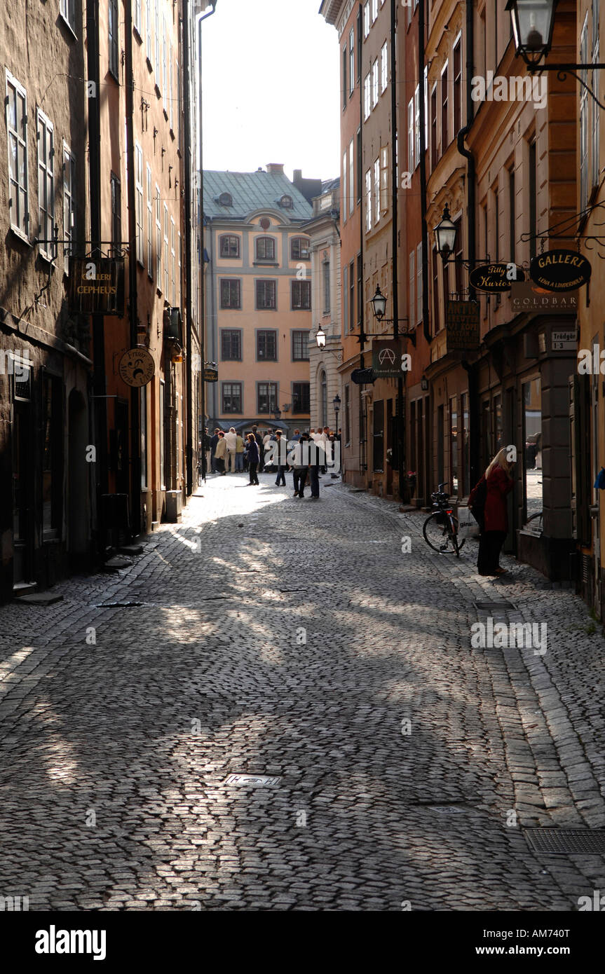 Via dello shopping nella città vecchia di Stoccolma, Svezia Foto Stock
