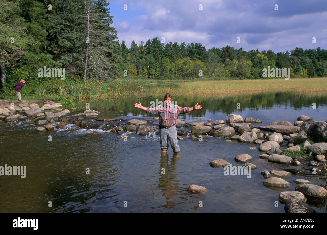 Sorgenti del fiume Mississippi Lago Itasca parco dello stato del Minnesota orizzontale NEGLI STATI UNITI Foto Stock