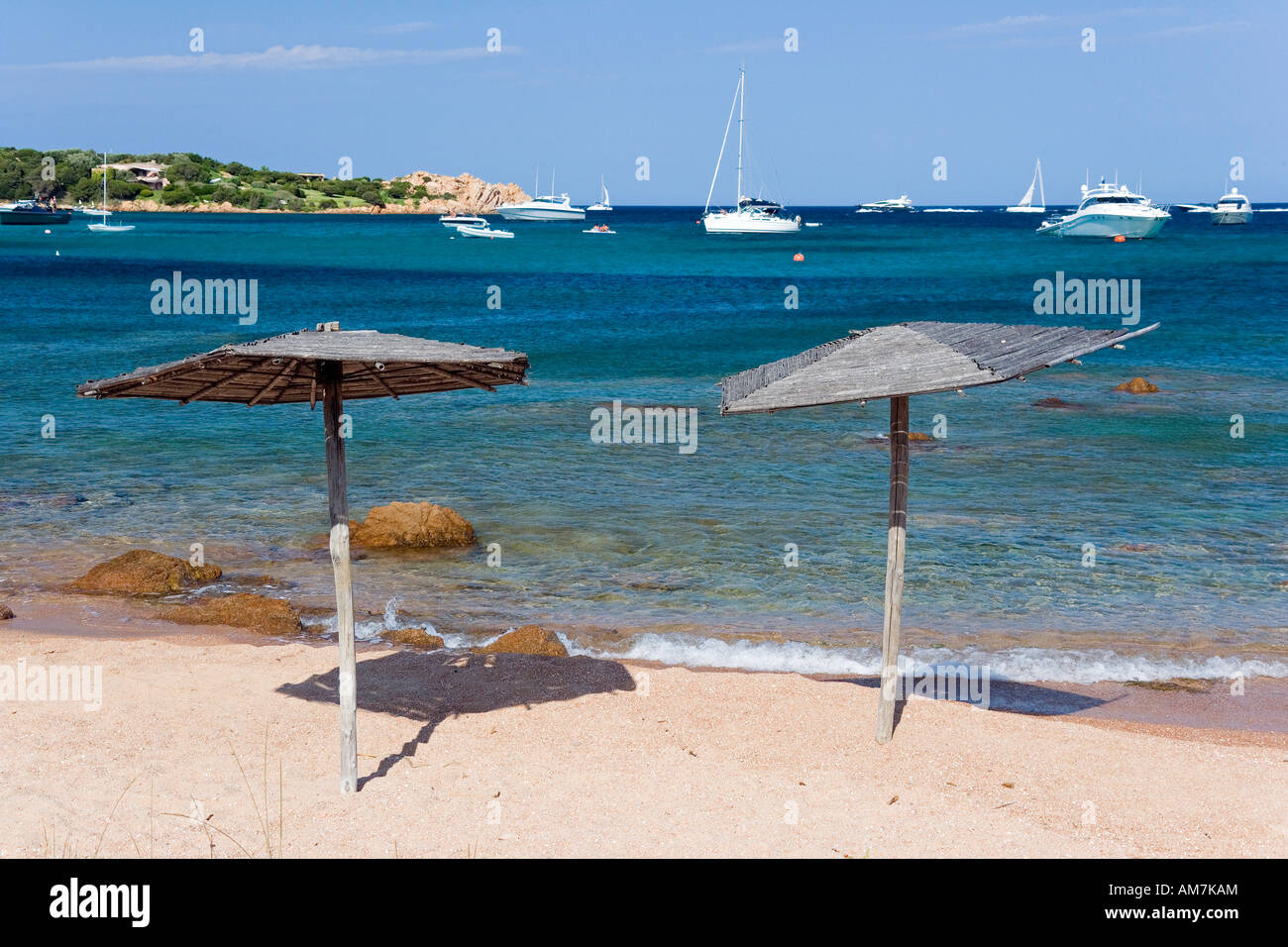 Vicino a spiaggia di Romazzino, Costa Smeralda, Sardegna, Italia Foto Stock