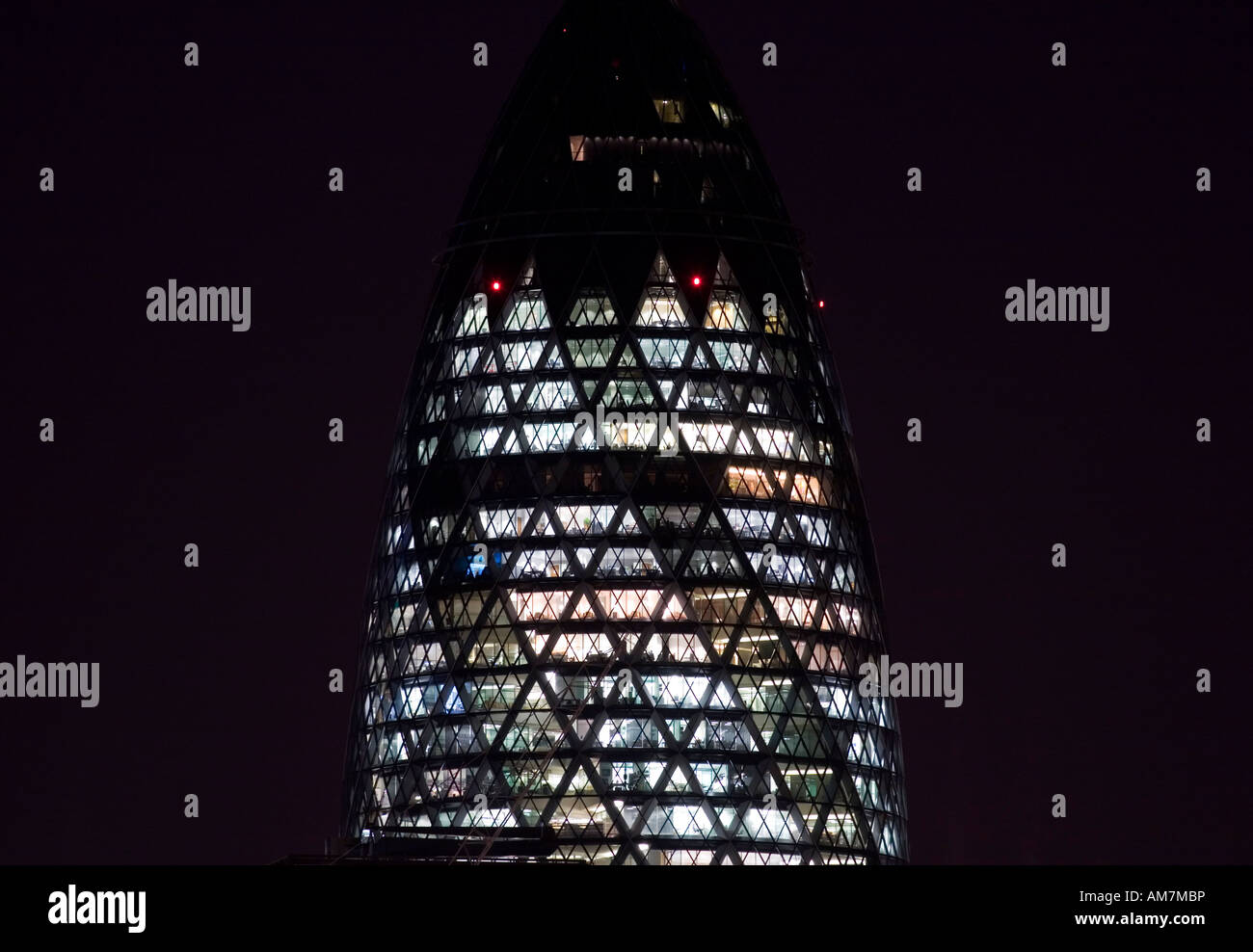 30 St Mary Axe " il Gherkin' - grattacielo - Londra Foto Stock