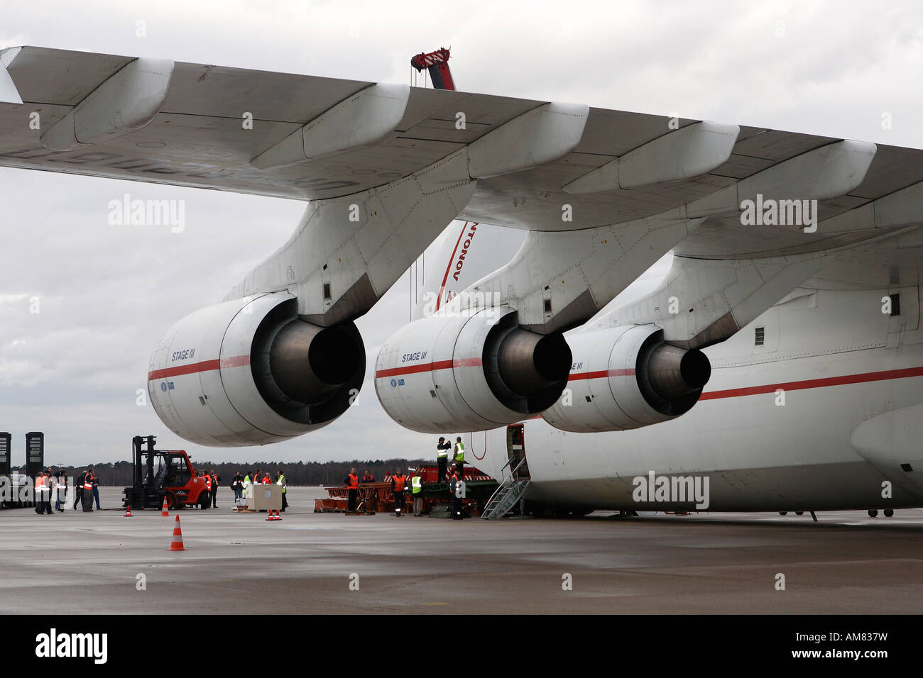 Un Antonow-225, Colonia Bonn, Colonia, nella Renania settentrionale-Vestfalia, Germania Foto Stock