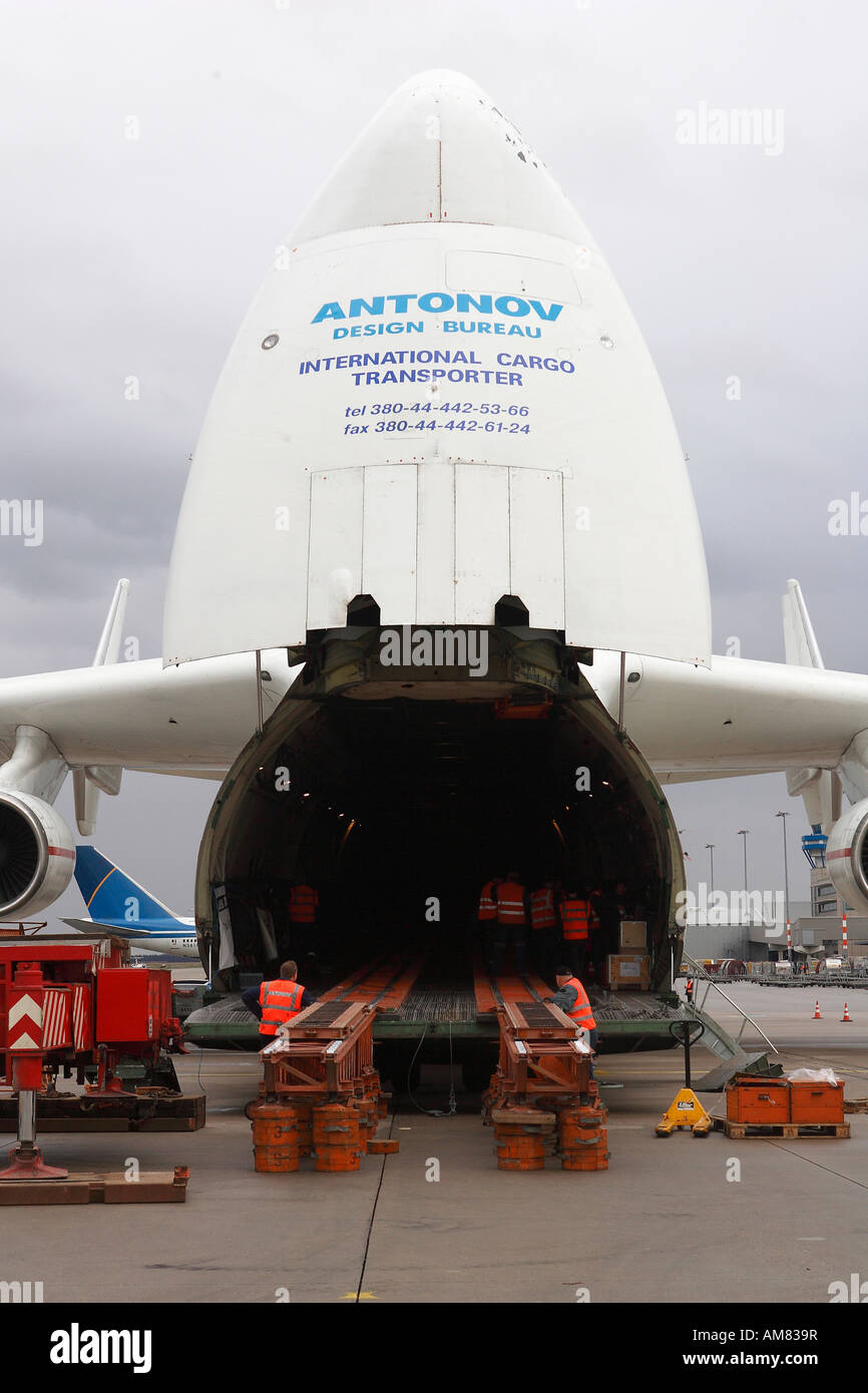 Un Antonow-225, Colonia Bonn, Colonia, nella Renania settentrionale-Vestfalia, Germania Foto Stock