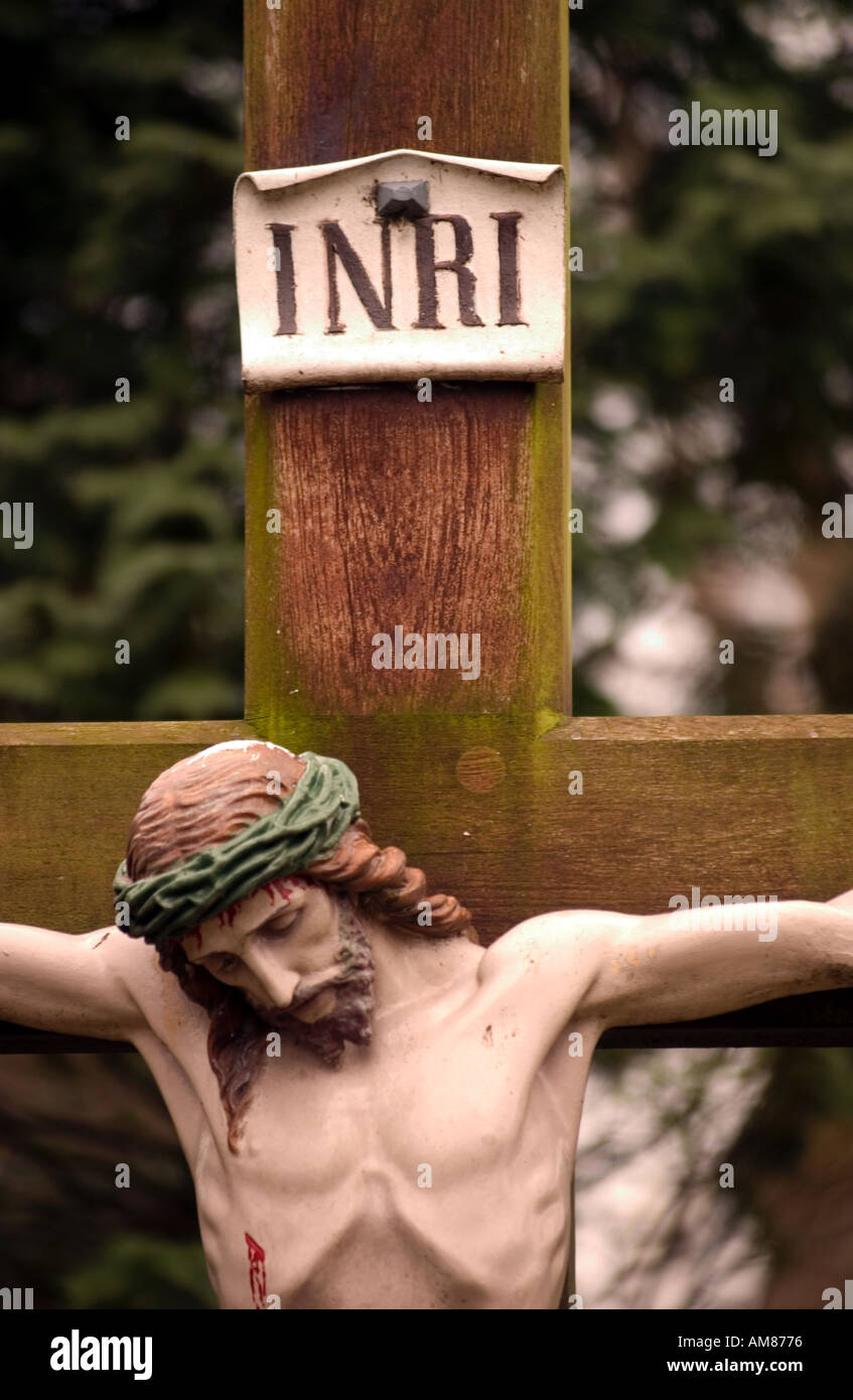 Sulla statua Crocifisso da tavolo Decorazioni per la casa
