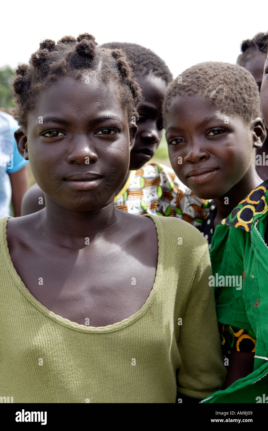 Fada N Gourma Burkina Faso 23 agosto 2005 i bambini del villaggio di Oue Foto Stock