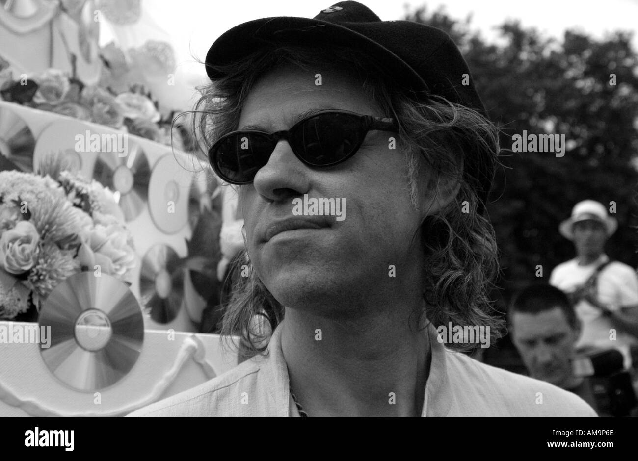 Sir Bob Geldof apre Gay Pride Marzo 2005 in Hyde Park il giorno stesso del Live 8 concerto Foto Stock