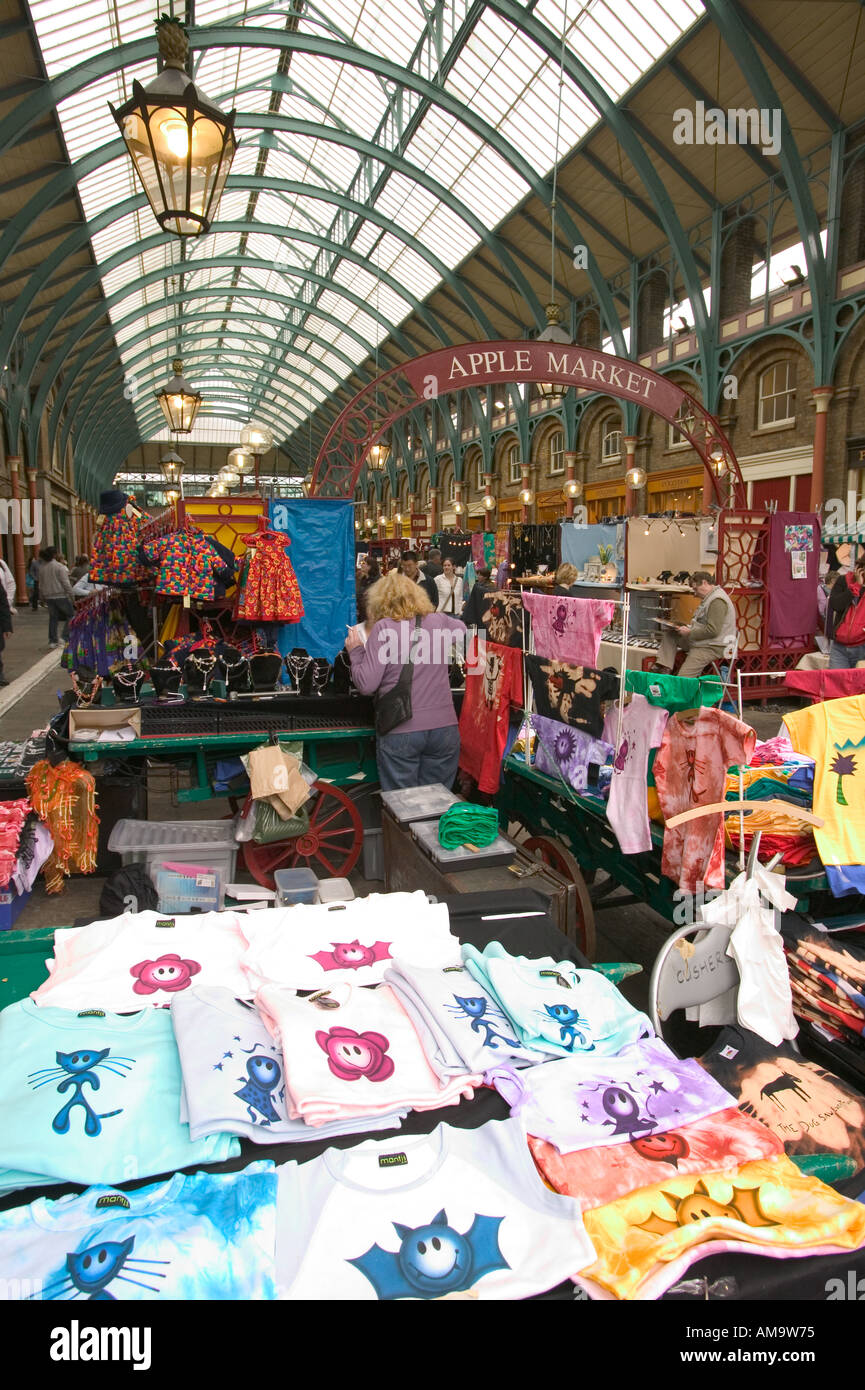 Il mercato di Apple un mercato vittoriano in Covent Garden di Londra Foto Stock