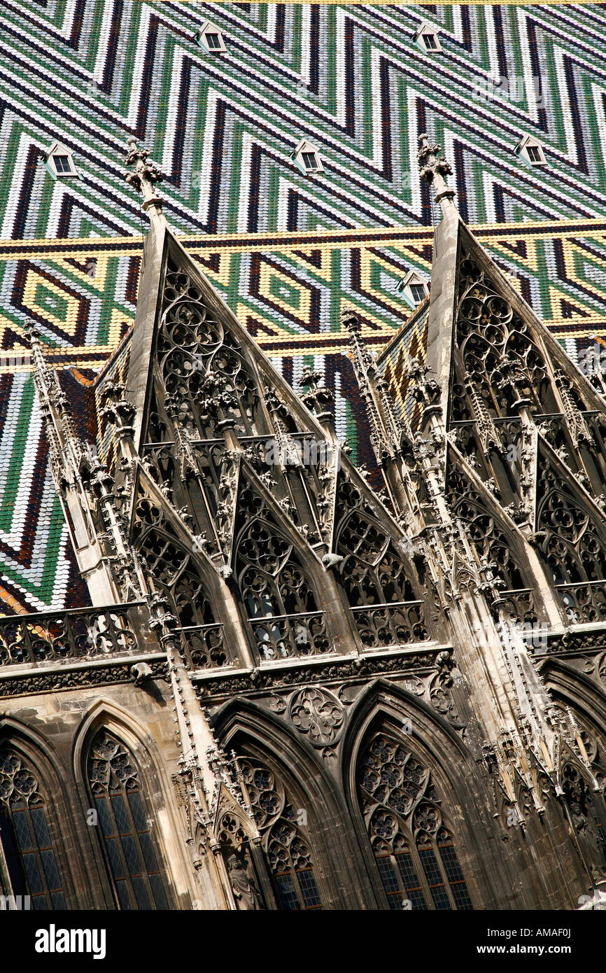 Agosto 2008 - dettaglio del tetto di Santo Stefano Cattedrale Vienna Austria Foto Stock
