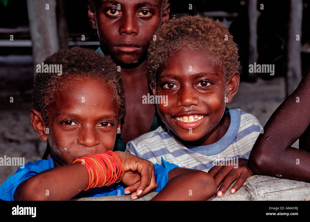 I bambini in una scuola in Papua Nuova Guinea la Nuova Irlanda Kavieng Foto Stock