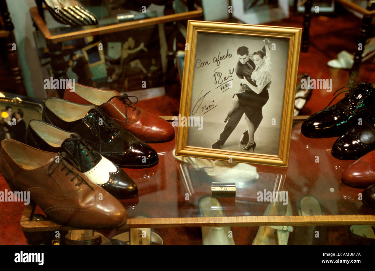 Buenos Aires negozio di scarpe di tango Foto stock - Alamy