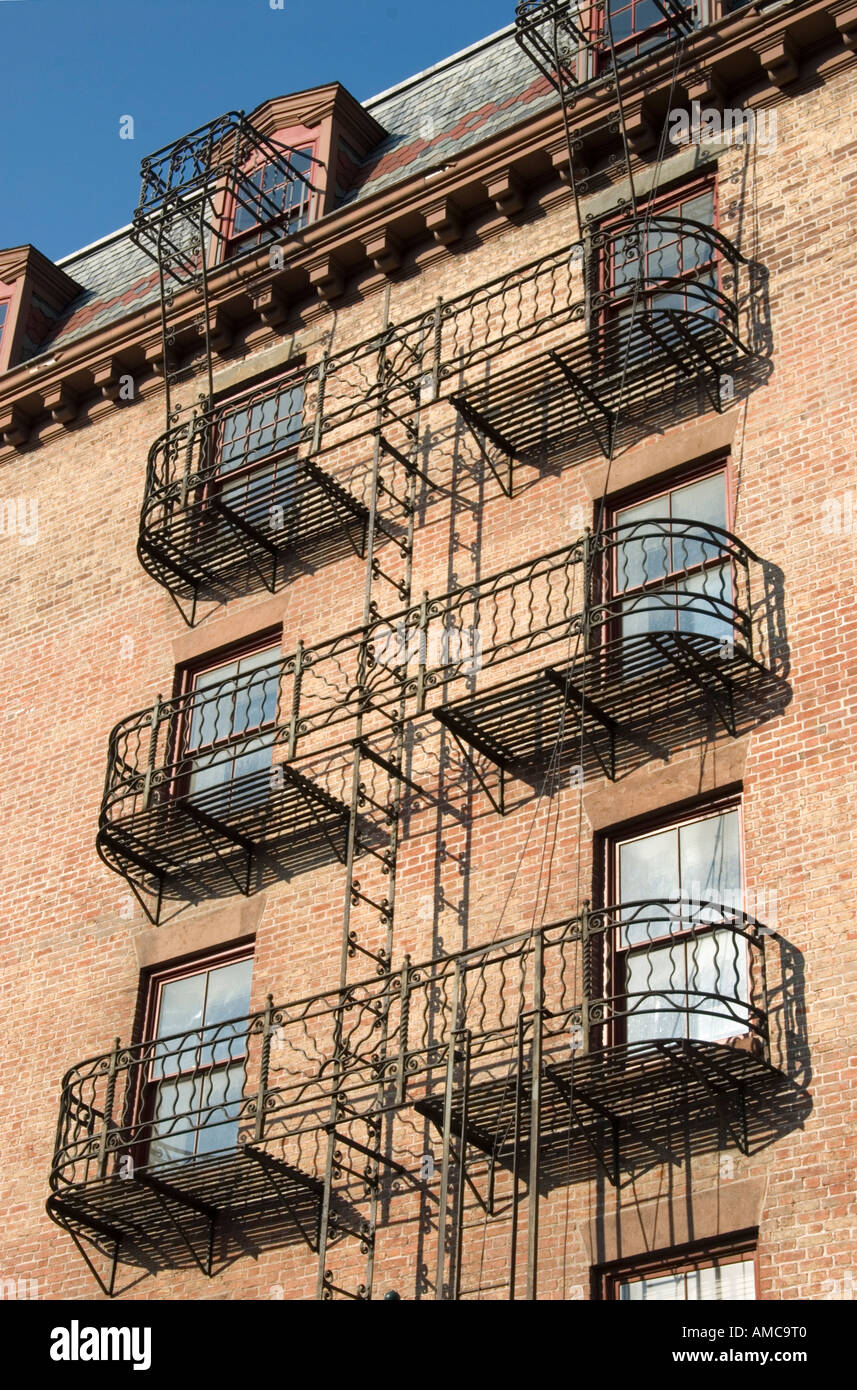 Via di Fuga in caso di incendi a South Street Seaport, Manhattan Foto Stock