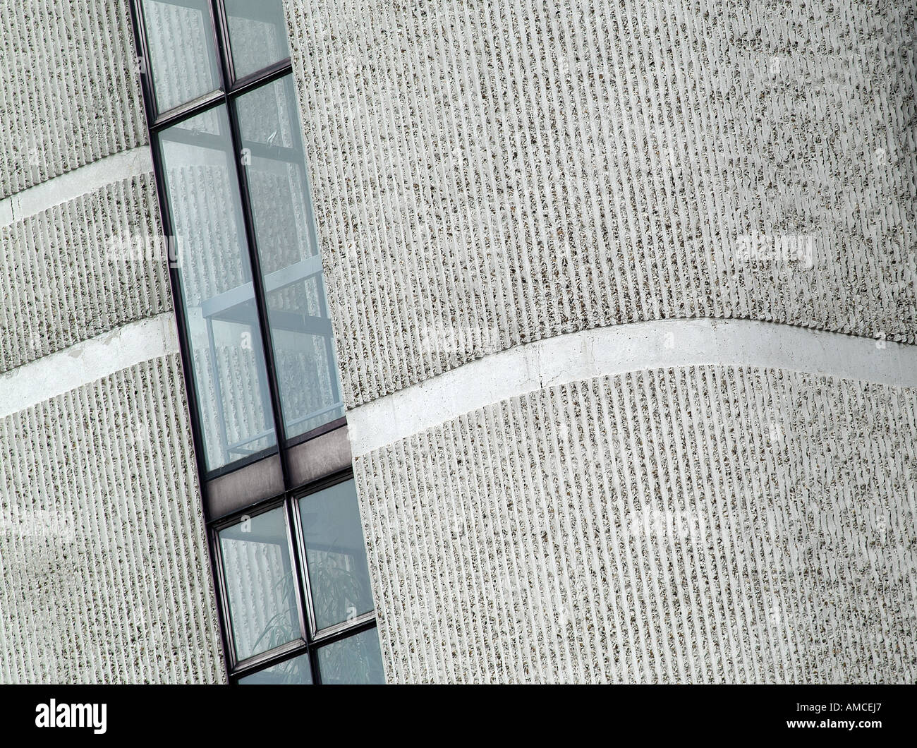 Parete in cemento su edificio per uffici Foto Stock