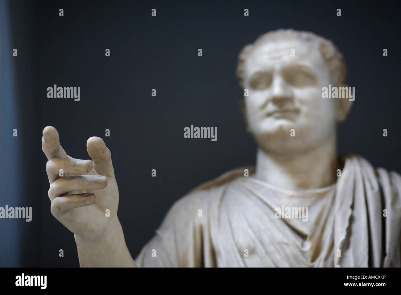 Dettaglio dell'Imperatore Tito statua, Museo Chiaramonti, Musei Vaticani, Italia Foto Stock