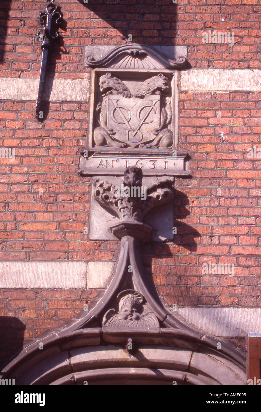 Holland facciata di uno dei VOC House di Delft Foto Stock