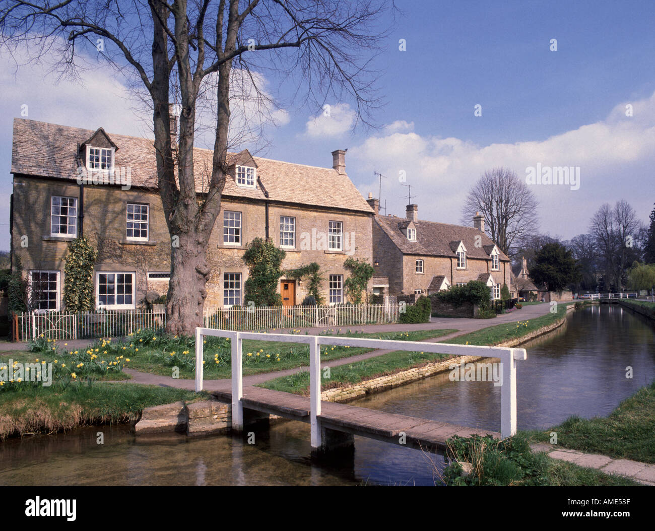 LOWER SLAUGHTER COTSWOLDS GLOUCESTERSHIRE England Regno Unito Foto Stock