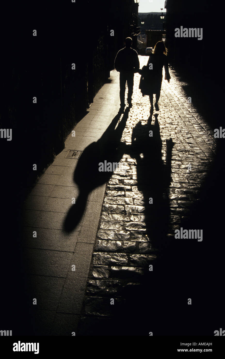 Ombra di torre Mujedar del Salvador città di Teruel Aragona regione SPAGNA Foto Stock