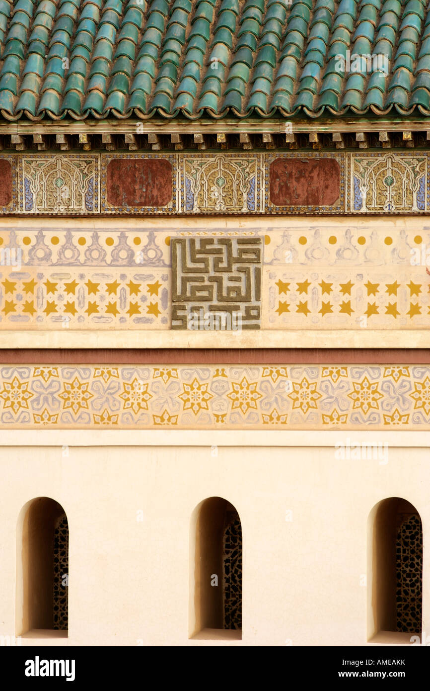 Dettaglio della parte esterna di Sidi Bel Abbes moschea di Marrakech, Marocco. Foto Stock