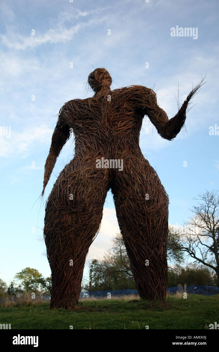 La masterizzazione del vimine uomo cerimonia al Archaeolink in Aberdeenshire, Scotland, Regno Unito Foto Stock