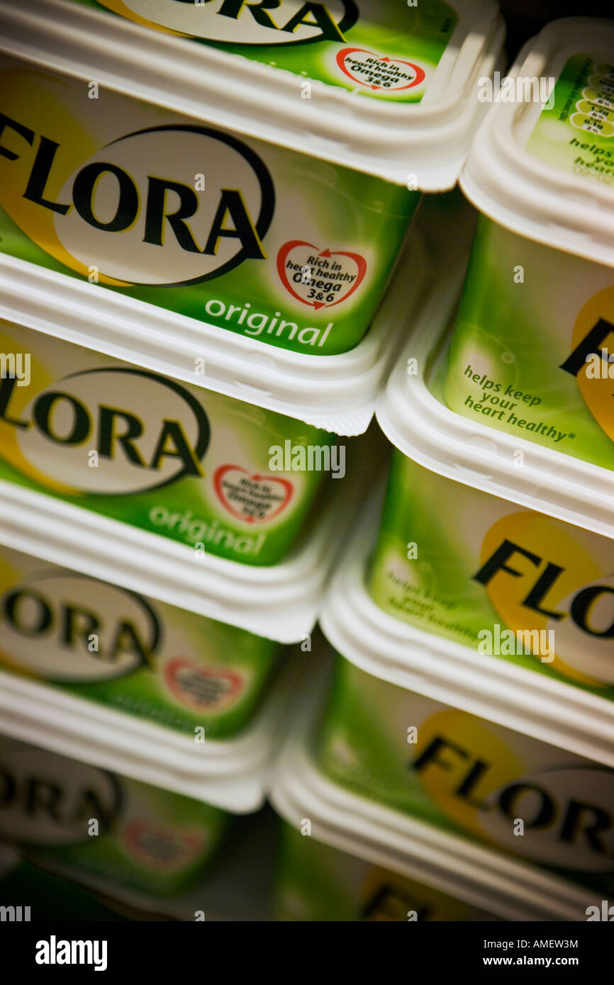 La flora originale vasche spread Flora è un marchio Unilever Foto Stock