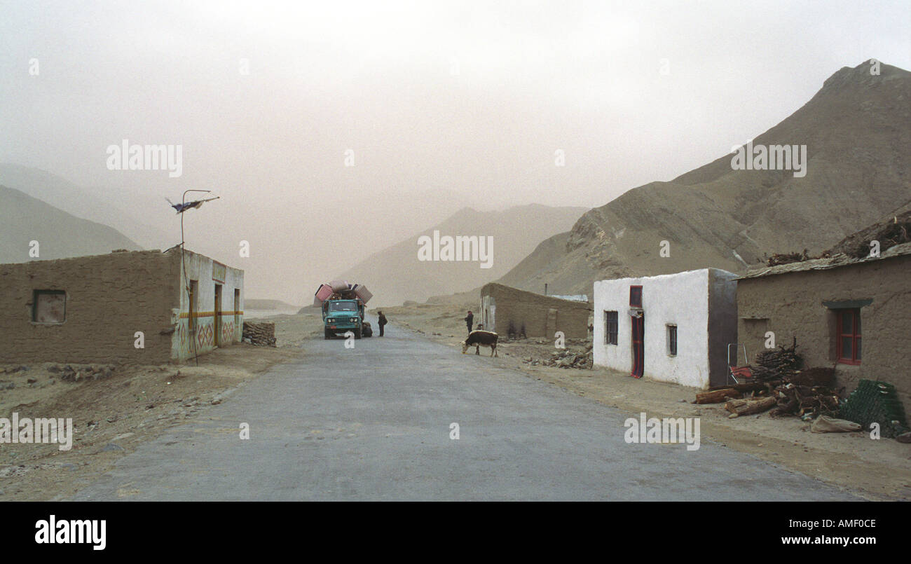 Il Tibet le persone e la terra Foto Stock