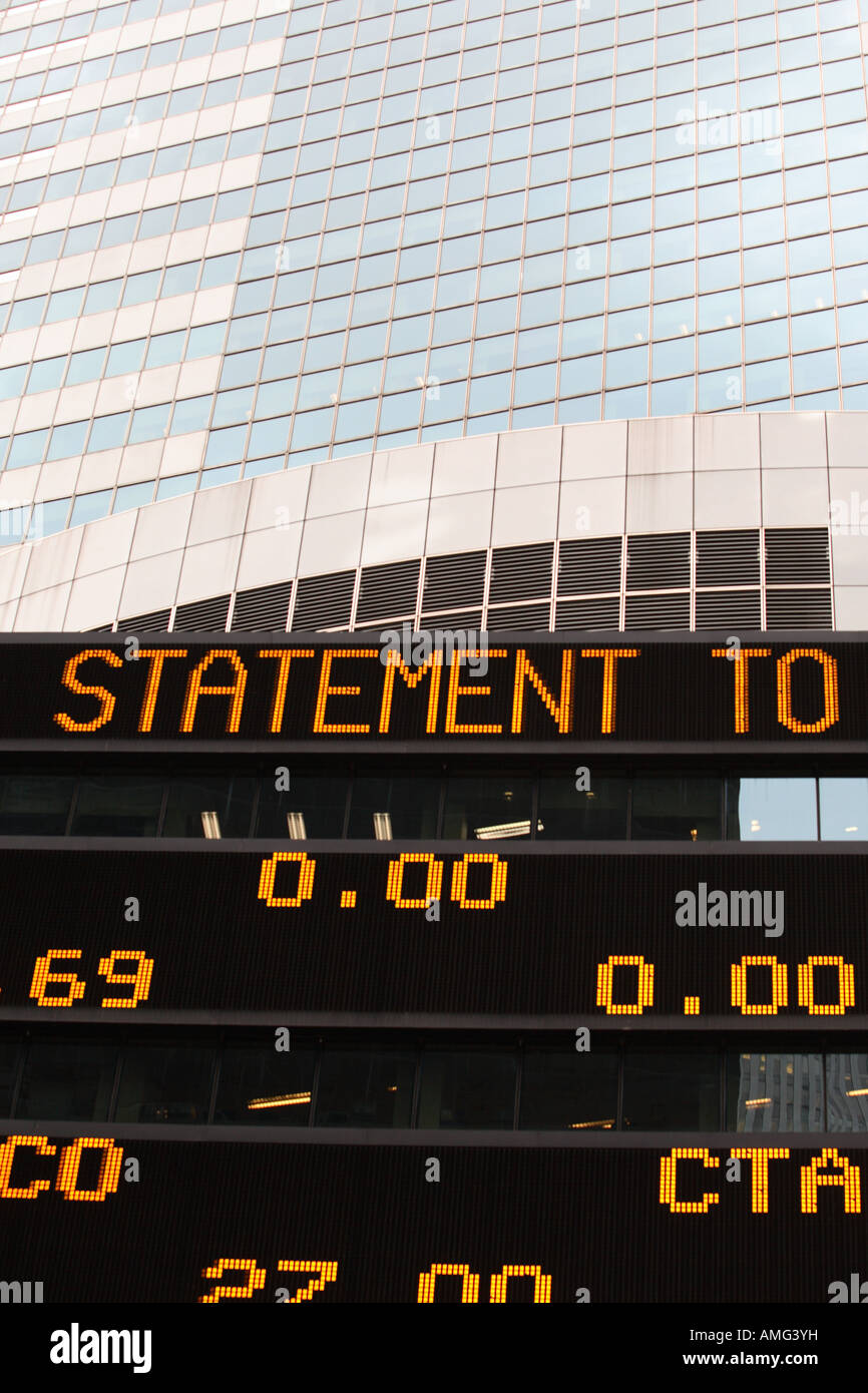 Times Square e News Ticker finanziario Foto Stock