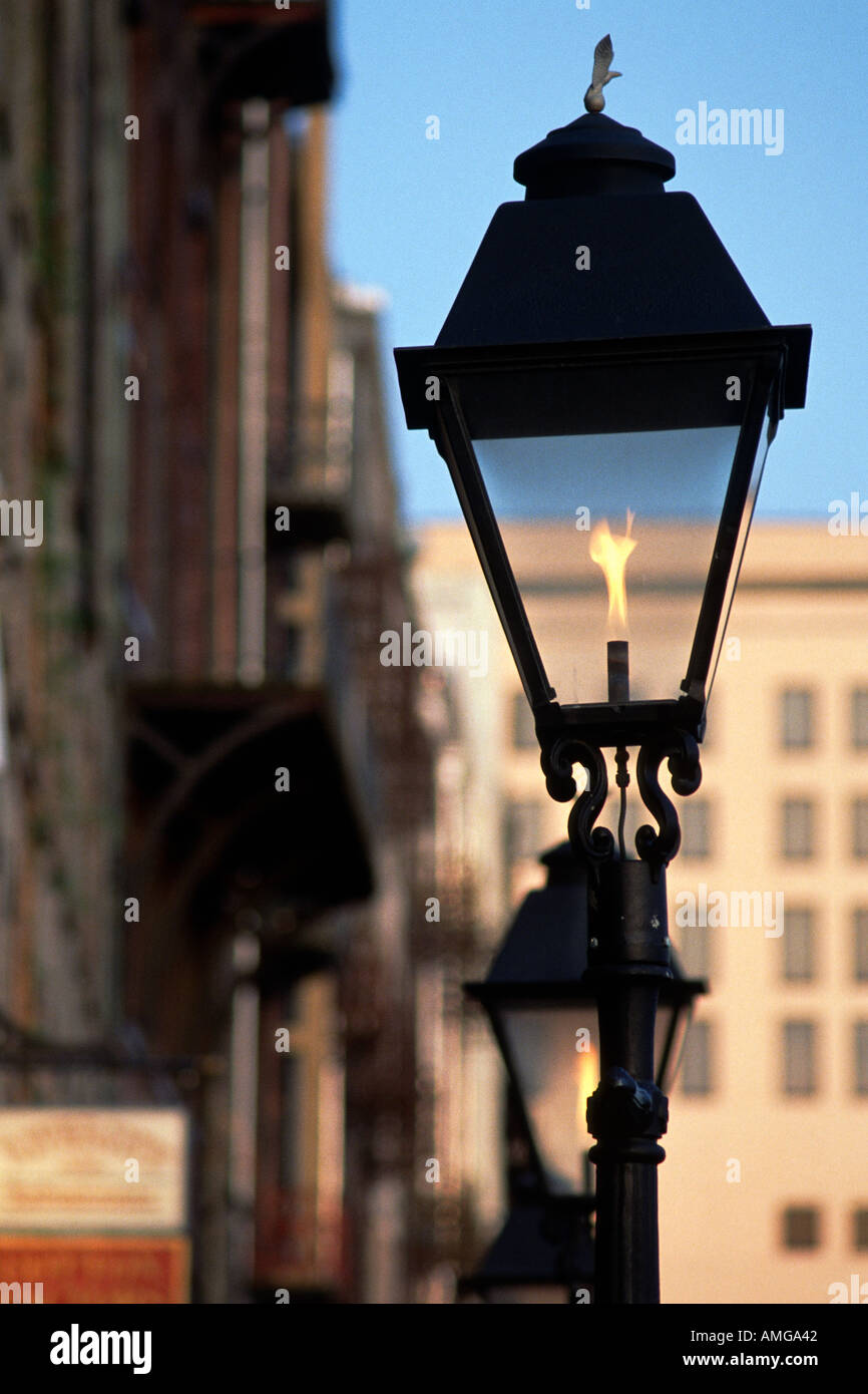 Gaslight e fattori a piedi i Magazzini del Cotone sul Riverstreet Savannah in Georgia Foto Stock