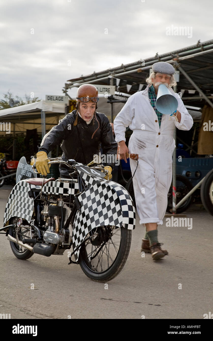 'George Shuttleworth' Speed Demon e meccanico a Goodwood, Sussex, Regno Unito. Foto Stock