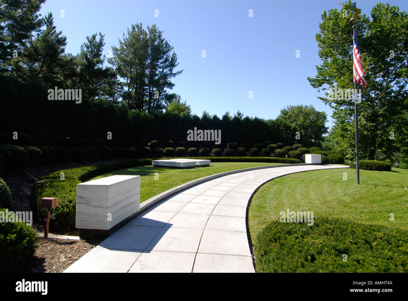 Luogo di sepoltura del Hoovers presso il presidente Herbert Hoover Presidential Museum e il National Historic Site a West Branch Iowa IA Foto Stock