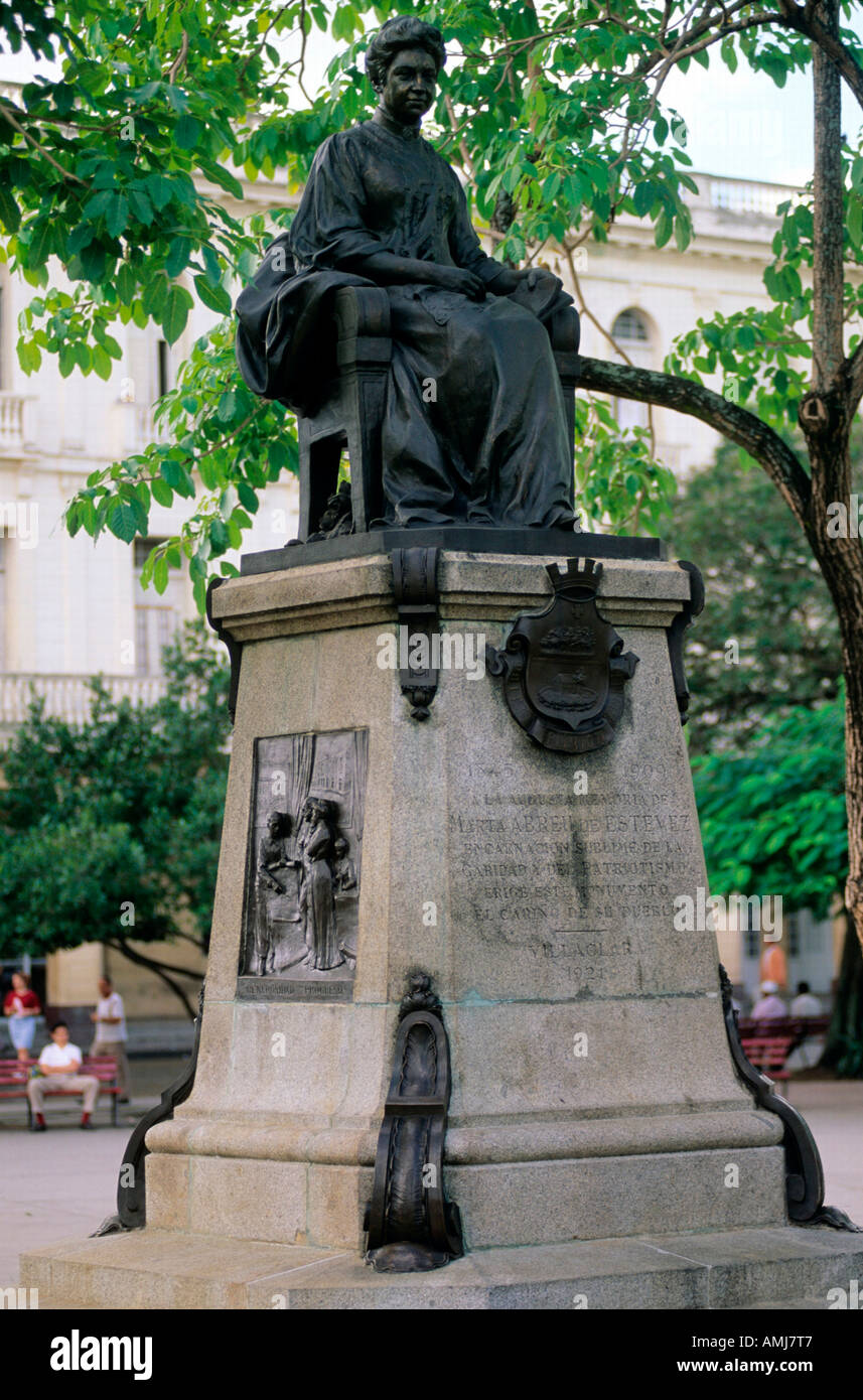 Kuba, Villa Clara Santa Clara, statua der Dona Marta Breu, Philantropin Foto Stock