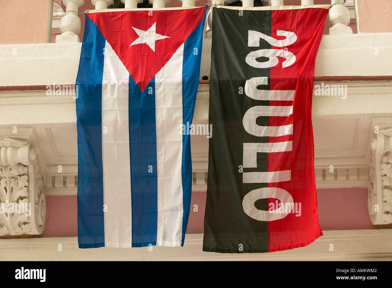 26 luglio bandiera e bandiera cubana Havana Cuba Foto Stock