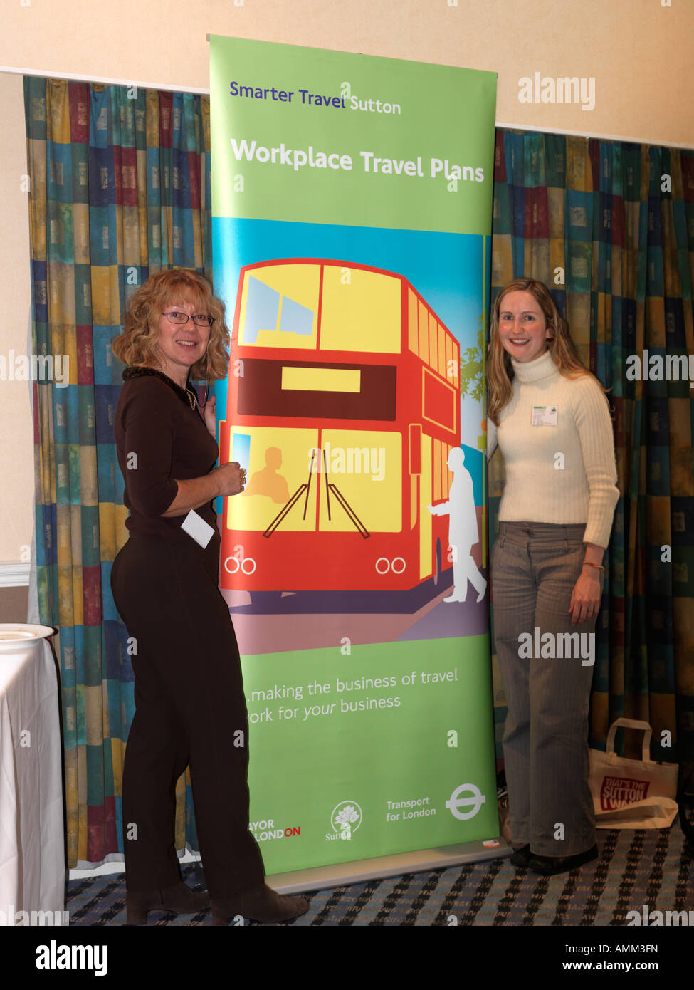 Sutton Business Forum consulenti per i piani di viaggio per rendere più verde Aziende Foto Stock