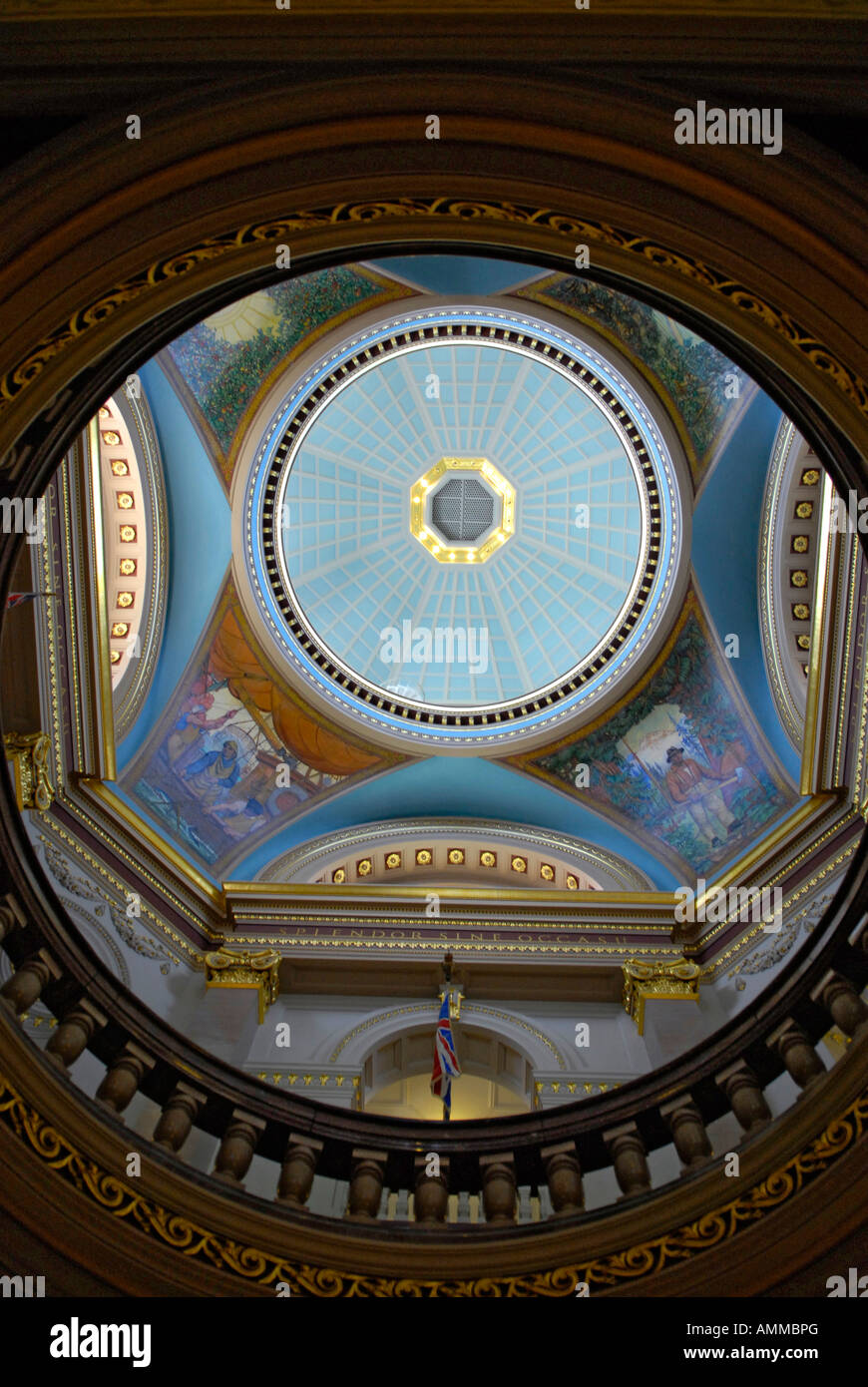 Interno di cupole in edifici del Parlamento assemblea legislativa Victoria British Columbia BC Canada governo norme di legge edificio Foto Stock