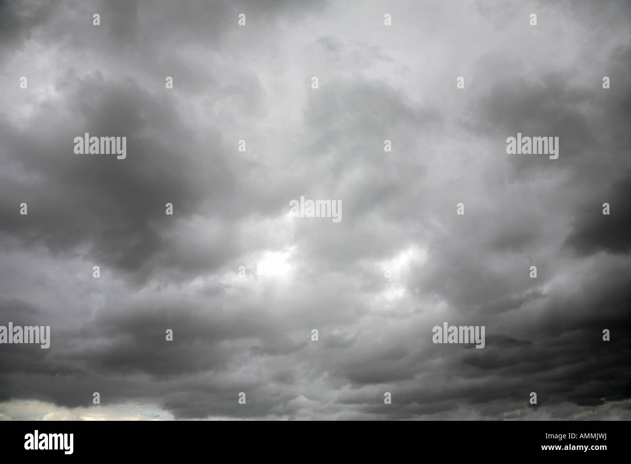 Nuvole grigie. Foto Stock